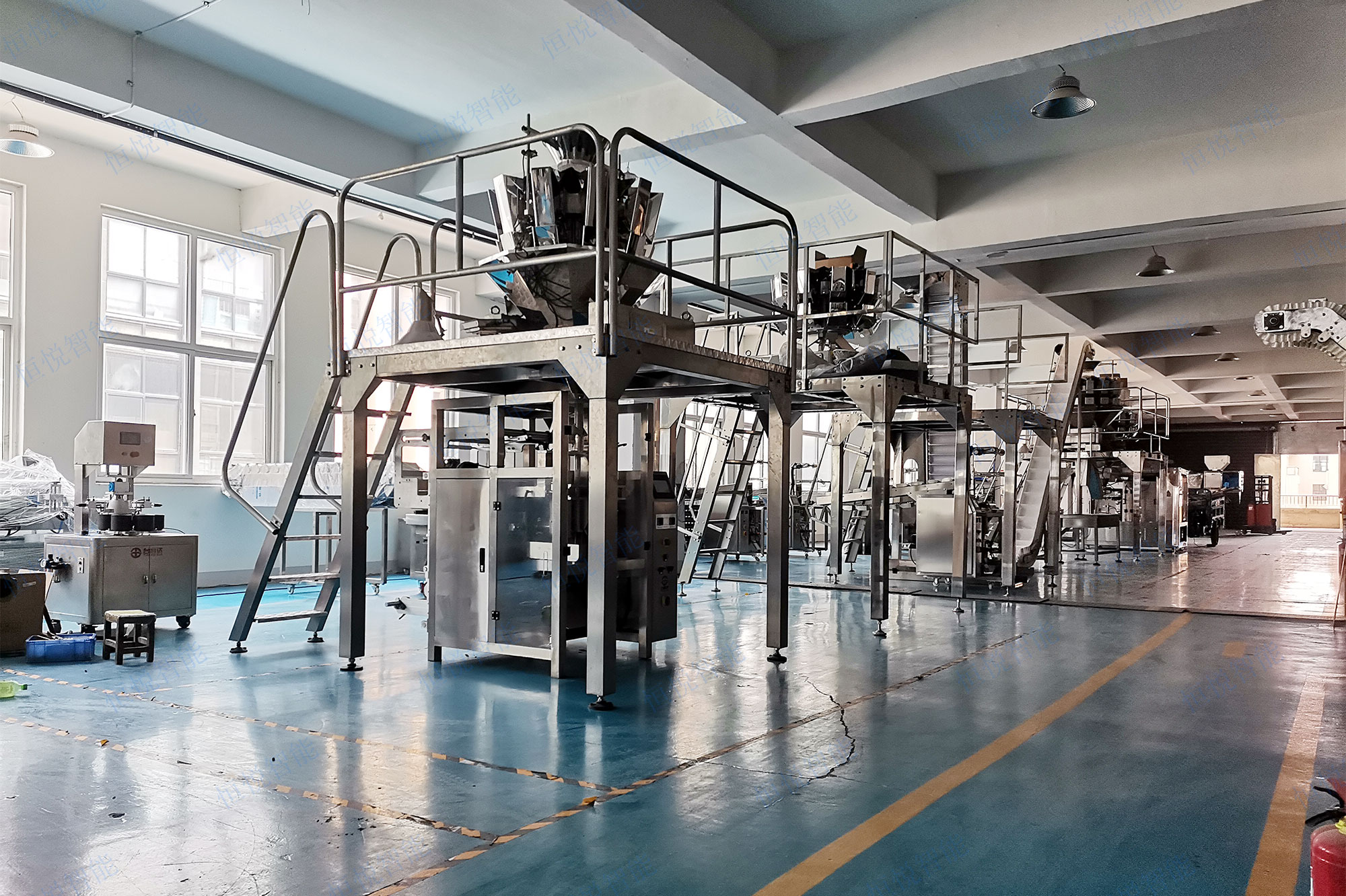 高精度電子秤定量顆粒自動(dòng)包裝機(jī) 高精度電子秤定量顆粒自動(dòng)包裝機(jī)